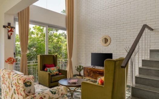 Cozy 2 BHK Duplex with Terrace in Siolim | El Tesoro
